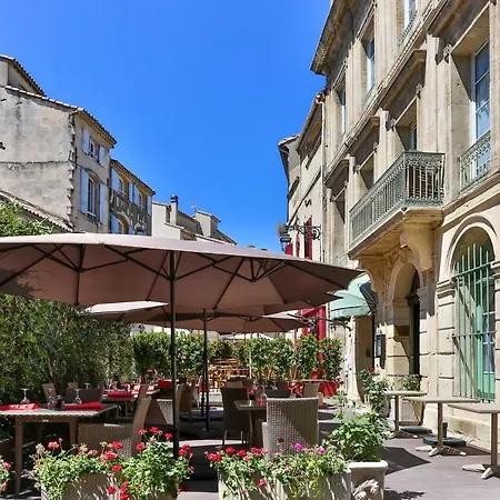 Le Relais De Poste Centre Historique Hotel 2*